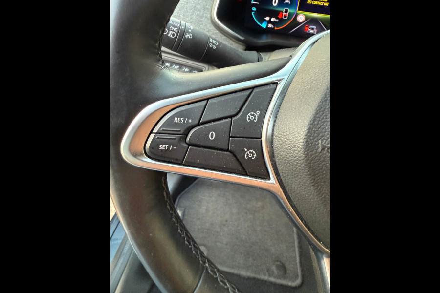 Renault ZOE R110 Life 52 kWh Camera / Led / Navigatie