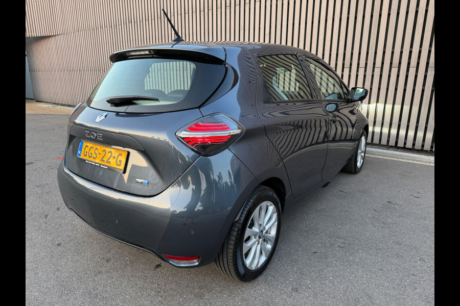 Renault ZOE R110 Life 52 kWh Camera / Led / Navigatie
