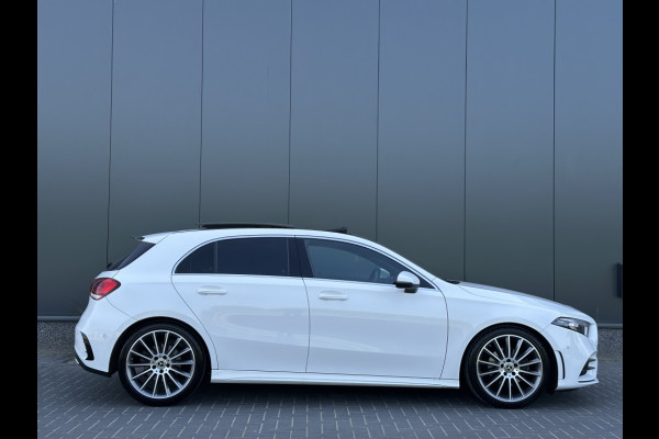 Mercedes-Benz A-Klasse 200 Bns Sol. AMG m2020 Pano/Widescreen/Navi/Pdc/CrControl