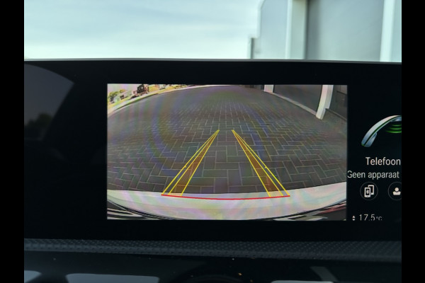 Mercedes-Benz A-Klasse 200 Bns Sol. AMG m2020 Pano/Widescreen/Navi/Pdc/CrControl