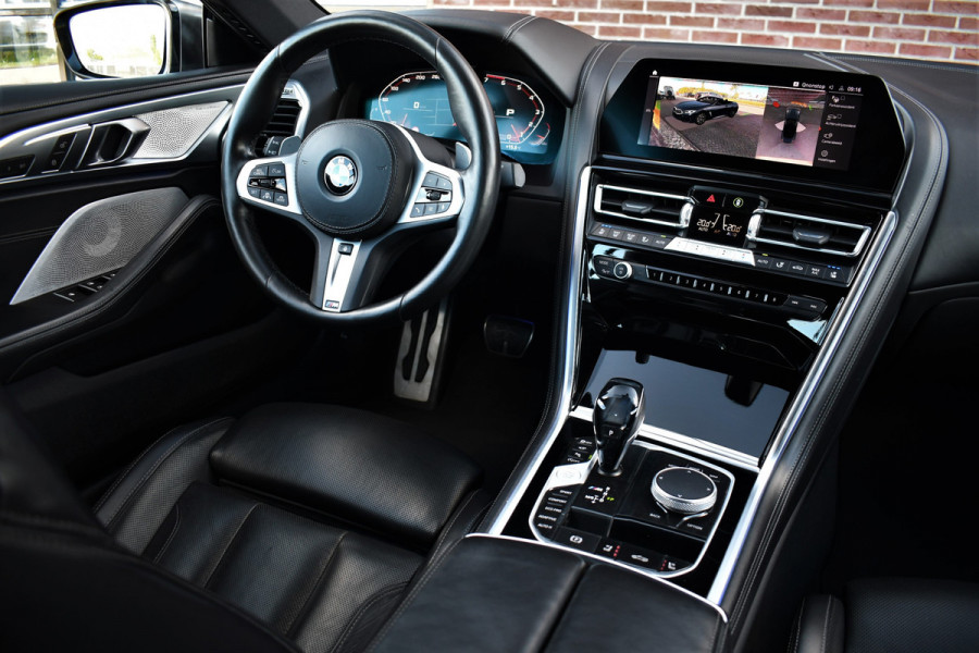 BMW 8 Serie M850i xDrive B&W Stoelvent Soft-Close ACC 360 HUD 4WS