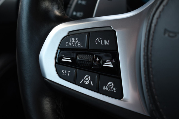 BMW 8 Serie M850i xDrive B&W Stoelvent Soft-Close ACC 360 HUD 4WS