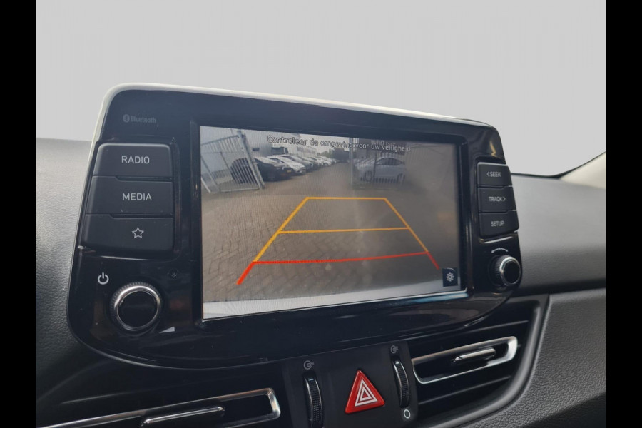 Hyundai i30 1.0 T-GDi MHEV Comfort | 120PK | Apple Carplay/Android Auto | cruise control | climate control | stoel- stuurverwarming