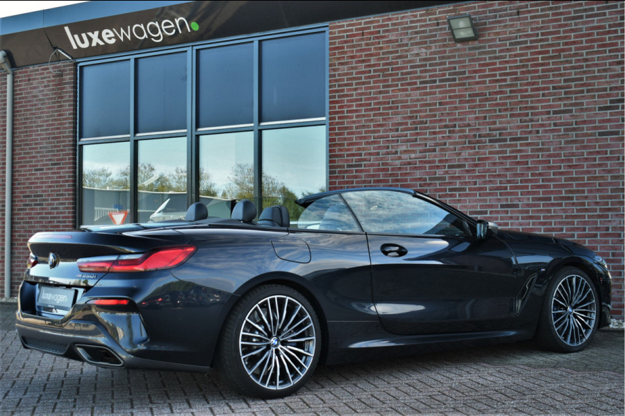BMW 8 Serie M850i xDrive B&W Stoelvent Soft-Close ACC 360 HUD 4WS