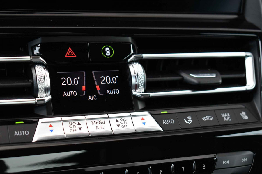 BMW 8 Serie M850i xDrive B&W Stoelvent Soft-Close ACC 360 HUD 4WS