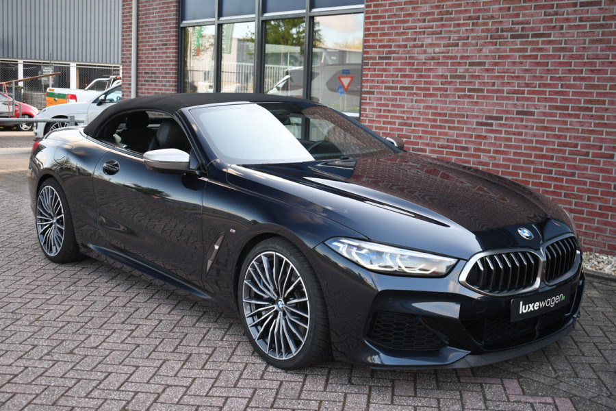 BMW 8 Serie M850i xDrive B&W Stoelvent Soft-Close ACC 360 HUD 4WS