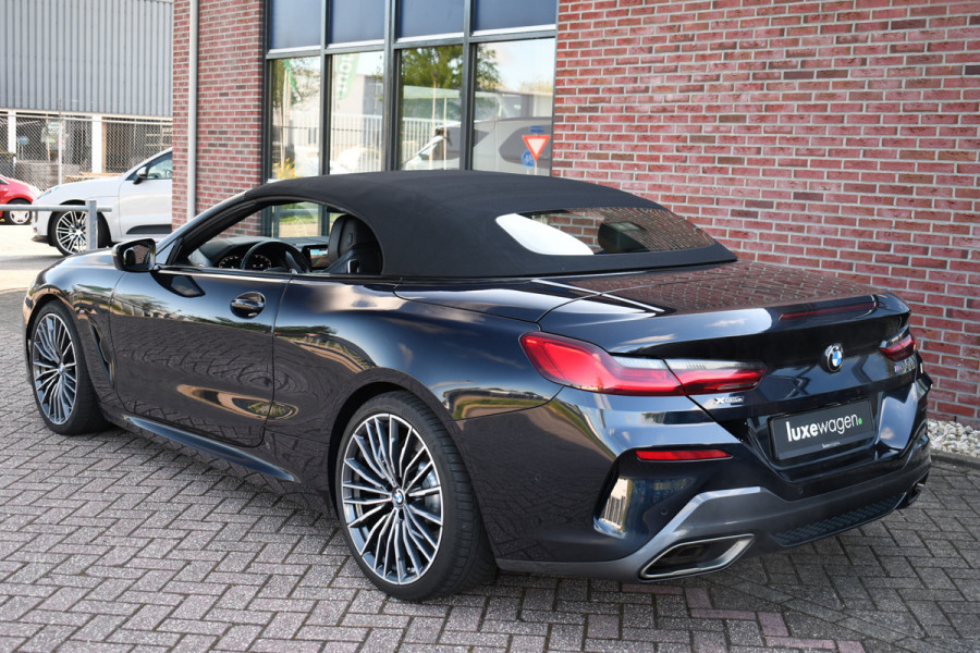 BMW 8 Serie M850i xDrive B&W Stoelvent Soft-Close ACC 360 HUD 4WS