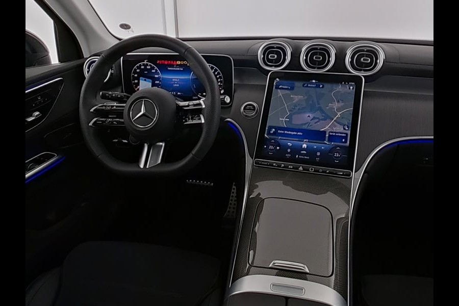 Mercedes-Benz GLC GLC 300e 4MATIC AMG Line | AIRMATIC | Achterassturing