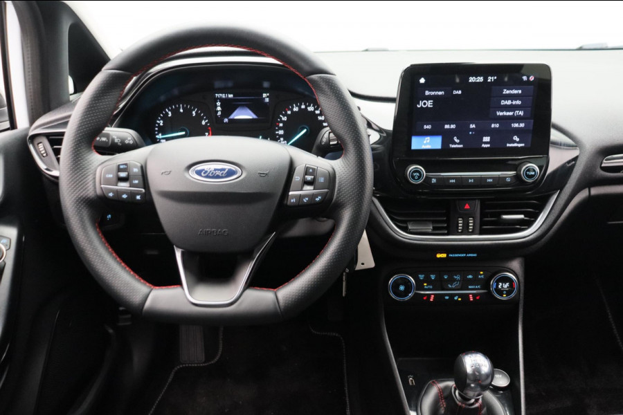 Ford Fiesta 1.0 EcoBoost *Titanium* Carplay Trekhaak Climate-control Cruise
