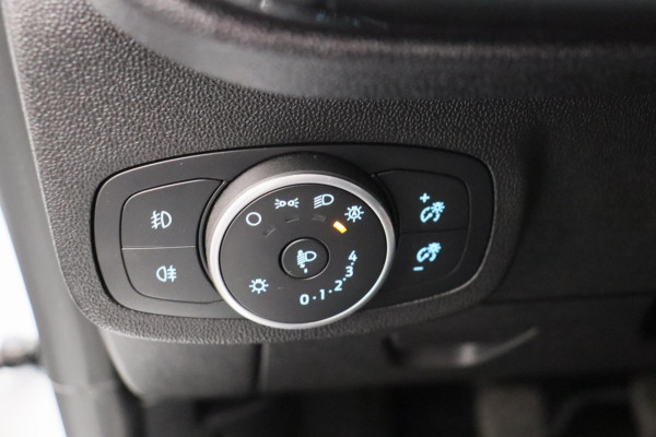 Ford Fiesta 1.0 EcoBoost *Titanium* Carplay Trekhaak Climate-control Cruise
