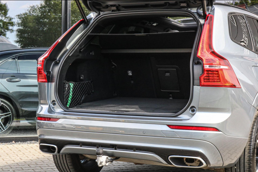 Volvo XC60 2.0 Recharge T8 R-Design - PANO - TREKHAAK - VOL!!!!