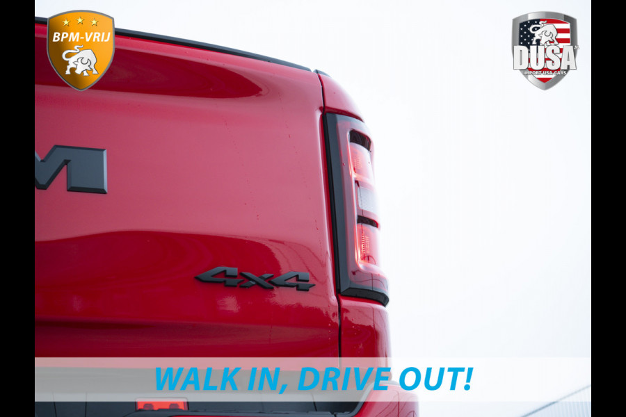 Dodge Ram 1500 | Laramie | Premium Night | 3.0L I6 Hurricane | Crew Cab | 4X4 | Panorama | LPG | 14,4-inch Touchscreen | Passenger Display | INCL BPM-VOORDEEL Getoonde accessoires zijn verkrijgbaar tegen meerprijs