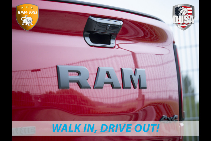 Dodge Ram 1500 | Laramie | Premium Night | 3.0L I6 Hurricane | Crew Cab | 4X4 | Panorama | LPG | 14,4-inch Touchscreen | Passenger Display | INCL BPM-VOORDEEL Getoonde accessoires zijn verkrijgbaar tegen meerprijs
