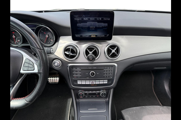 Mercedes-Benz GLA 180 | AMG | Pano | 360 | Memory