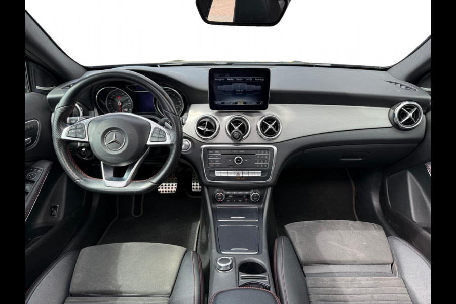Mercedes-Benz GLA 180 | AMG | Pano | 360 | Memory