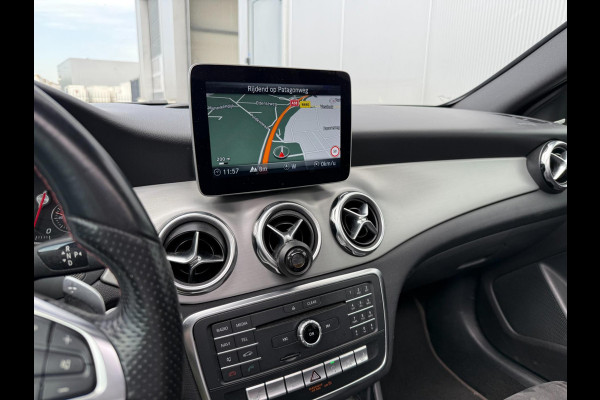 Mercedes-Benz GLA 180 | AMG | Pano | 360 | Memory