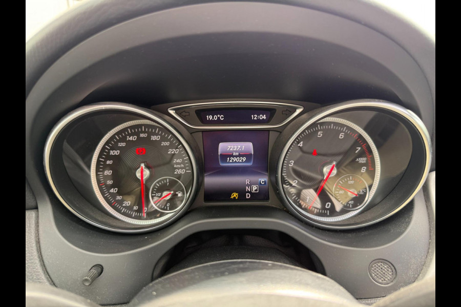 Mercedes-Benz GLA 180 | AMG | Pano | 360 | Memory