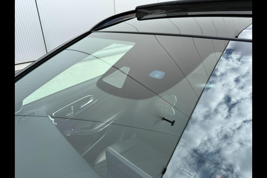 Mercedes-Benz GLA 180 | AMG | Pano | 360 | Memory
