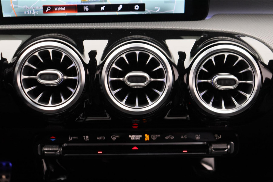 Mercedes-Benz CLA-Klasse Shooting Brake 250 e AMG LINE *FACELIFT* Apple car play Stoelverwarming Camera