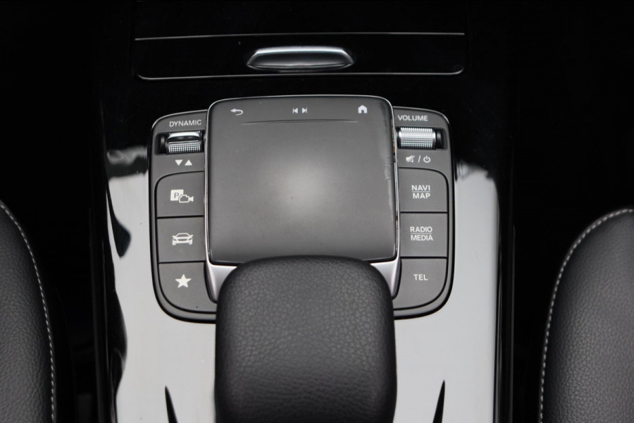 Mercedes-Benz CLA-Klasse Shooting Brake 250 e AMG LINE *FACELIFT* Apple car play Stoelverwarming Camera