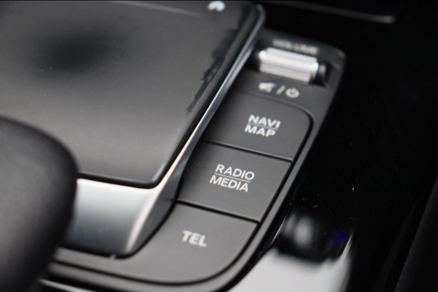 Mercedes-Benz CLA-Klasse Shooting Brake 250 e AMG LINE *FACELIFT* Apple car play Stoelverwarming Camera