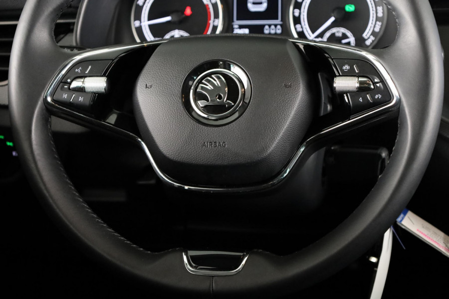 Škoda Kamiq 1.0 TSI Ambition 110 pk Automaat (DSG) | Verlengde garantie | Navigatie via App | Parkeersensoren achter | LED koplampen | Autom. airco |