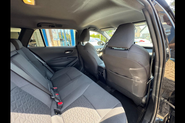 Toyota Corolla Touring Sports 1.8 Hybrid Business Plus BTW!
