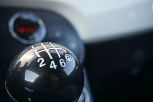 Fiat 500 Hybrid DAB+ | CRUISE | TWO TONE | PARK.SENS | 15'LMV |