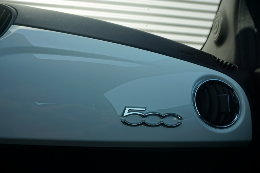 Fiat 500 Hybrid DAB+ | CRUISE | TWO TONE | PARK.SENS | 15'LMV |