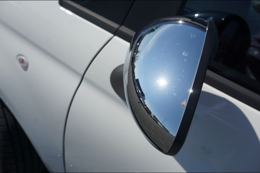 Fiat 500 Hybrid DAB+ | CRUISE | TWO TONE | PARK.SENS | 15'LMV |