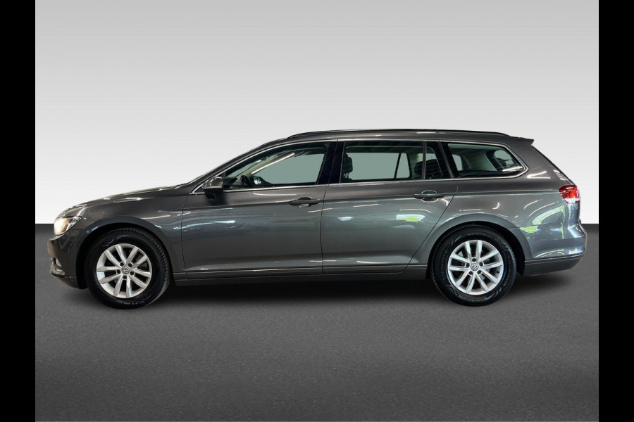 Volkswagen Passat Variant 1.4 TSI ACT Highline Business Automaat | Trekhaak | Winterwielenset