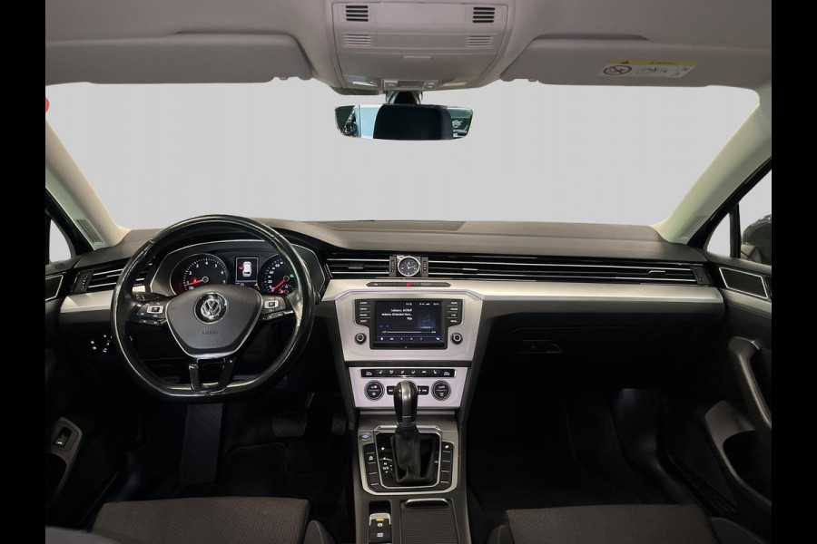 Volkswagen Passat Variant 1.4 TSI ACT Highline Business Automaat | Trekhaak | Winterwielenset