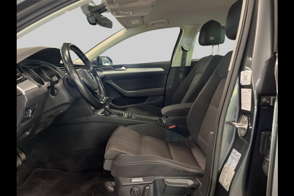 Volkswagen Passat Variant 1.4 TSI ACT Highline Business Automaat | Trekhaak | Winterwielenset
