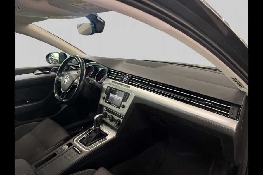 Volkswagen Passat Variant 1.4 TSI ACT Highline Business Automaat | Trekhaak | Winterwielenset