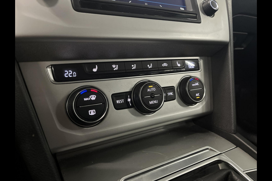 Volkswagen Passat Variant 1.4 TSI ACT Highline Business Automaat | Trekhaak | Winterwielenset