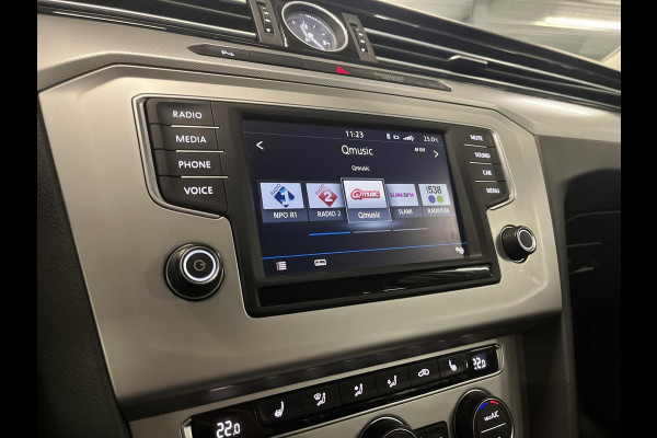 Volkswagen Passat Variant 1.4 TSI ACT Highline Business Automaat | Trekhaak | Winterwielenset