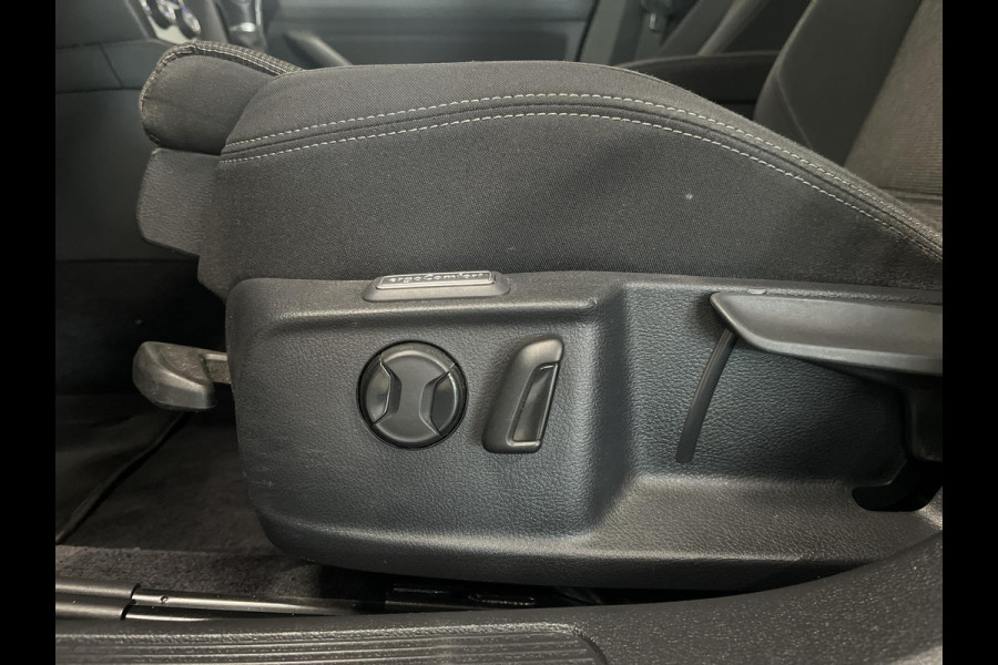 Volkswagen Passat Variant 1.4 TSI ACT Highline Business Automaat | Trekhaak | Winterwielenset