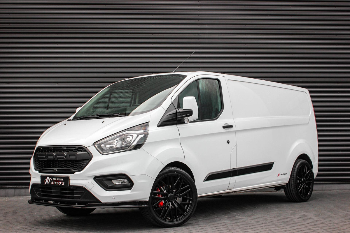 Ford Transit Custom 300 2.0 TDCI L2H1 190PK BESTEL / TREKHAAK / NAVIGATIE / SPOILER / JB-EDITION / 3-ZITS / RAPTOR GRILLE Ford Transit Custom 300 2.0 TDCI L2H1 190PK BESTEL / TREKHAAK / NAVIGATIE / SPOILER / JB-EDITION / 3-ZITS / RAPTOR GRILLE