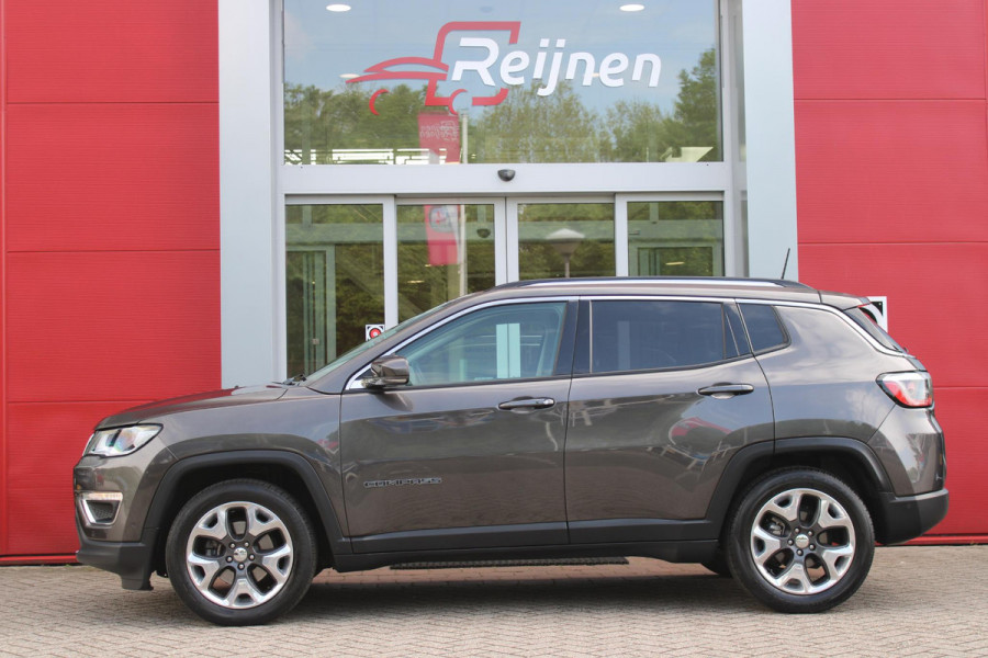 Jeep Compass 1.4 140PK MultiAir LIMITED | AFNEEMBARE TREKHAAK | ELEKTRISCH BEDIENBARE STOELEN MET GEHEUGENFUNCTIE | LEDEREN BEKLEDING | NAVIGATIE | KEYLESS ENTRY/START | CRUISE CONTROL | DAB+ RADIO | ACHTERUITRIJ CAMERA | DODEHOEK DETECTIE | BEATS AUDIO SYSTEM | CLIMATE CONTROL |