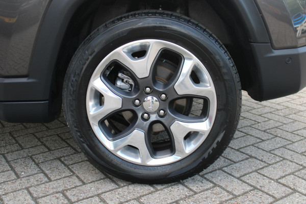 Jeep Compass 1.4 140PK MultiAir LIMITED | AFNEEMBARE TREKHAAK | ELEKTRISCH BEDIENBARE STOELEN MET GEHEUGENFUNCTIE | LEDEREN BEKLEDING | NAVIGATIE | KEYLESS ENTRY/START | CRUISE CONTROL | DAB+ RADIO | ACHTERUITRIJ CAMERA | DODEHOEK DETECTIE | BEATS AUDIO SYSTEM | CLIMATE CONTROL |