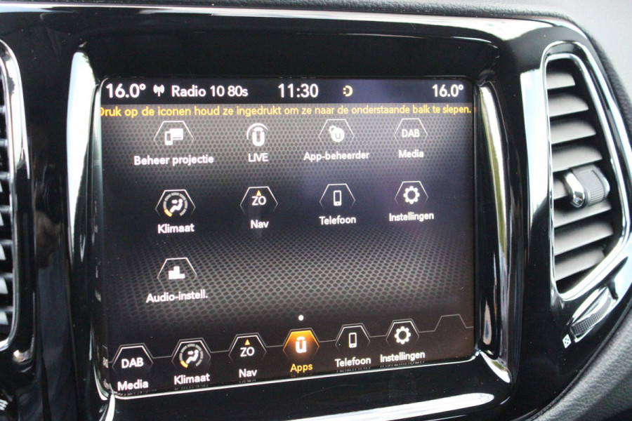 Jeep Compass 1.4 140PK MultiAir LIMITED | AFNEEMBARE TREKHAAK | ELEKTRISCH BEDIENBARE STOELEN MET GEHEUGENFUNCTIE | LEDEREN BEKLEDING | NAVIGATIE | KEYLESS ENTRY/START | CRUISE CONTROL | DAB+ RADIO | ACHTERUITRIJ CAMERA | DODEHOEK DETECTIE | BEATS AUDIO SYSTEM | CLIMATE CONTROL |