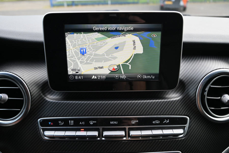 Mercedes-Benz V-Klasse 250d AMG L2 DC Edition Leder, Navigatie met camera, 2500 kg Trekhaak