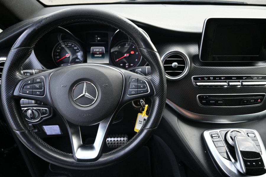 Mercedes-Benz V-Klasse 250d AMG L2 DC Edition Leder, Navigatie met camera, 2500 kg Trekhaak