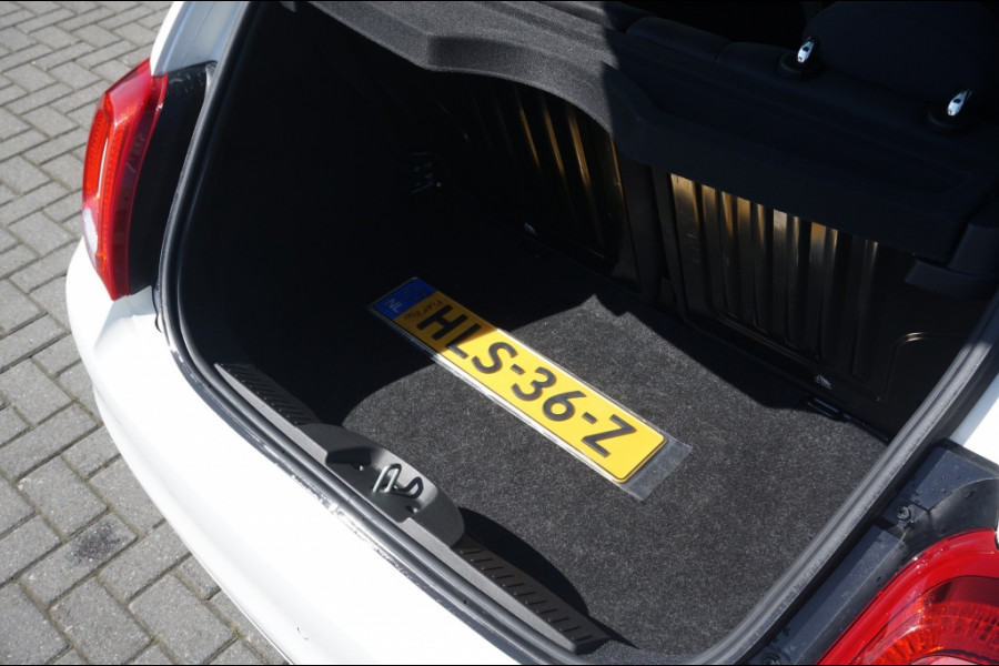 Fiat 500 HYBRID | NAVI | CRUISE | AUT.AIRCO | PARK.SENS | 15'LMV |