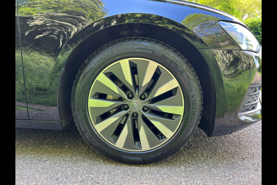 Audi A6 Avant 40 TDI Sport S line edition 25 years | Cruise + Clima + Navi