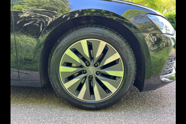 Audi A6 Avant 40 TDI Sport S line edition 25 years | Cruise + Clima + Navi