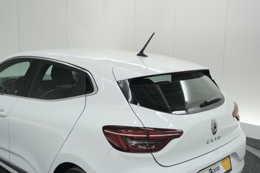 Renault Clio TCe 100 Bi-Fuel Intens | Camera | Navigatie | Parkeersensoren | Apple Carplay