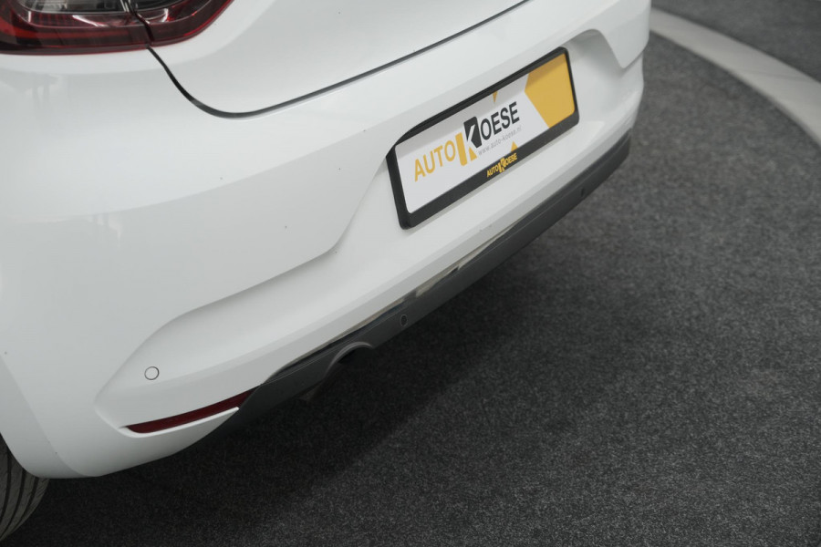 Renault Clio TCe 100 Bi-Fuel Intens | Camera | Navigatie | Parkeersensoren | Apple Carplay