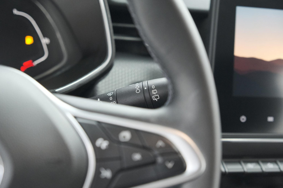 Renault Clio TCe 100 Bi-Fuel Intens | Camera | Navigatie | Parkeersensoren | Apple Carplay