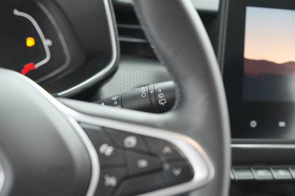 Renault Clio TCe 100 Bi-Fuel Intens | Camera | Navigatie | Parkeersensoren | Apple Carplay